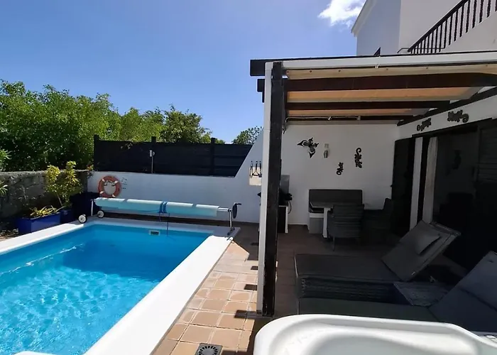 Casa Pedro - Duplex With Jacuzzi, Pool, Ac And Sea Views 度假居