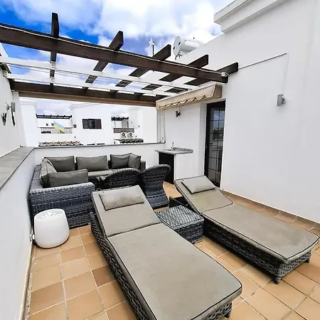 Casa Pedro - Duplex With Jacuzzi, Pool, Ac And Sea Views Playa Blanca (Lanzarote)
