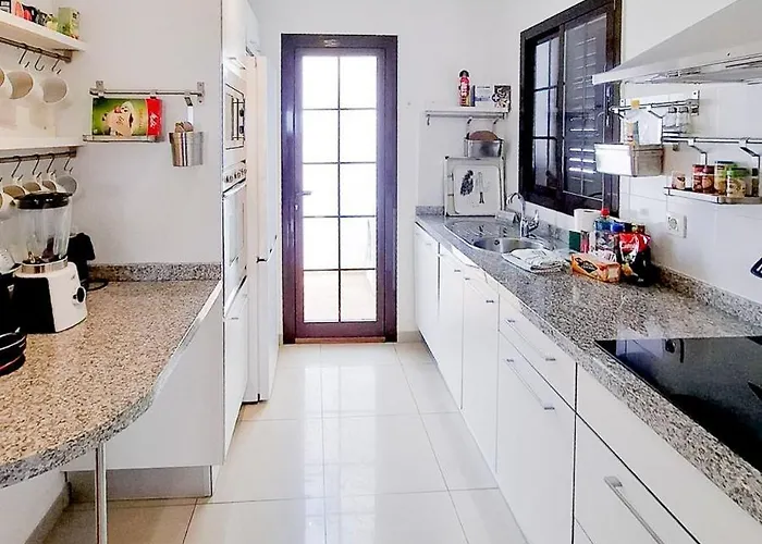 Tatil Evi Casa Pedro - Duplex With Jacuzzi, Pool, Ac And Sea Views *